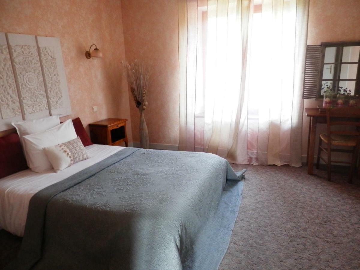 蒙蒂尼亚克Domaine De Lascaux住宿加早餐旅馆 外观 照片