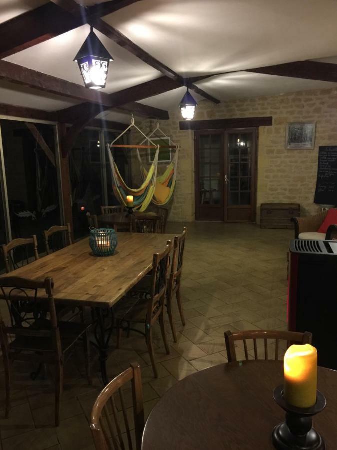 蒙蒂尼亚克Domaine De Lascaux住宿加早餐旅馆 外观 照片