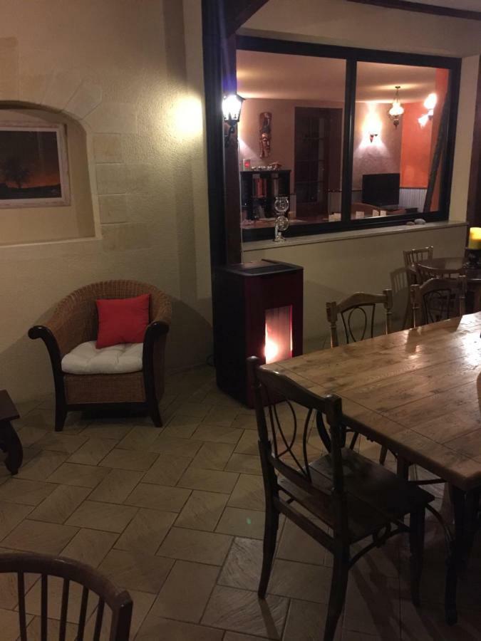 蒙蒂尼亚克Domaine De Lascaux住宿加早餐旅馆 外观 照片